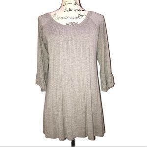 Cezanne | Ruffle Sleeve Gray Runic